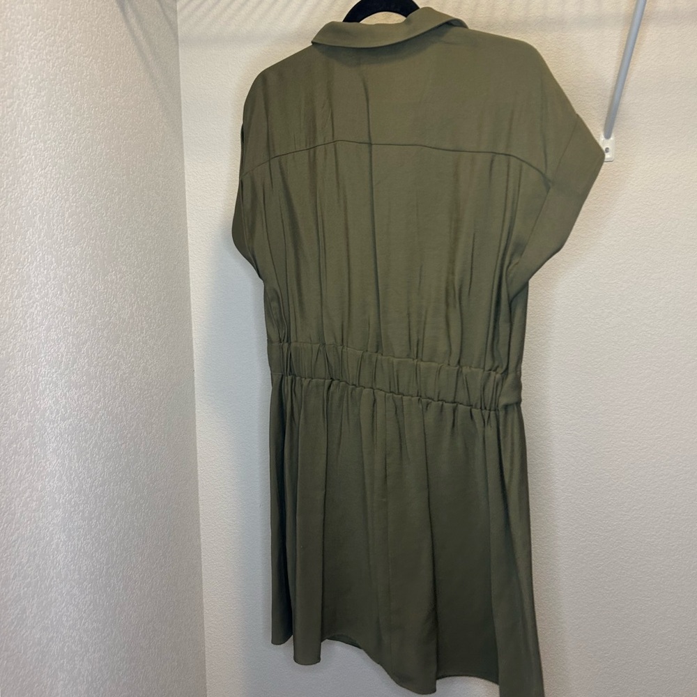Dark Green Dress - Picture 3 of 9